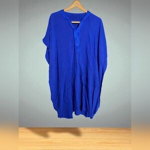 Unbranded Vibrant 2X Blue Women's Tunic Top Heavy Embroidery Detail